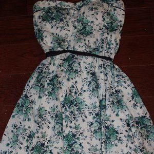 Macys sweetheart mini dress with padding.